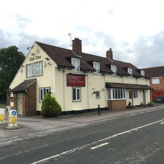 Oak Tree Inn