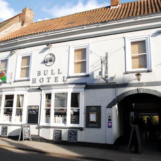 Bull Hotel