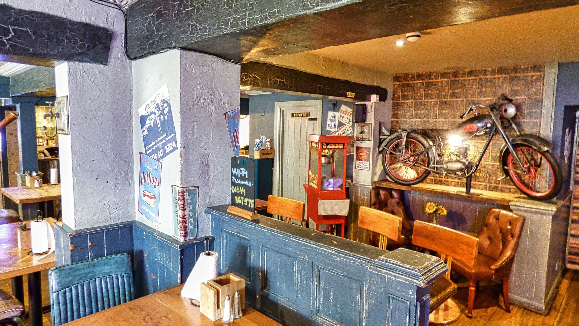Blues Smokehouse