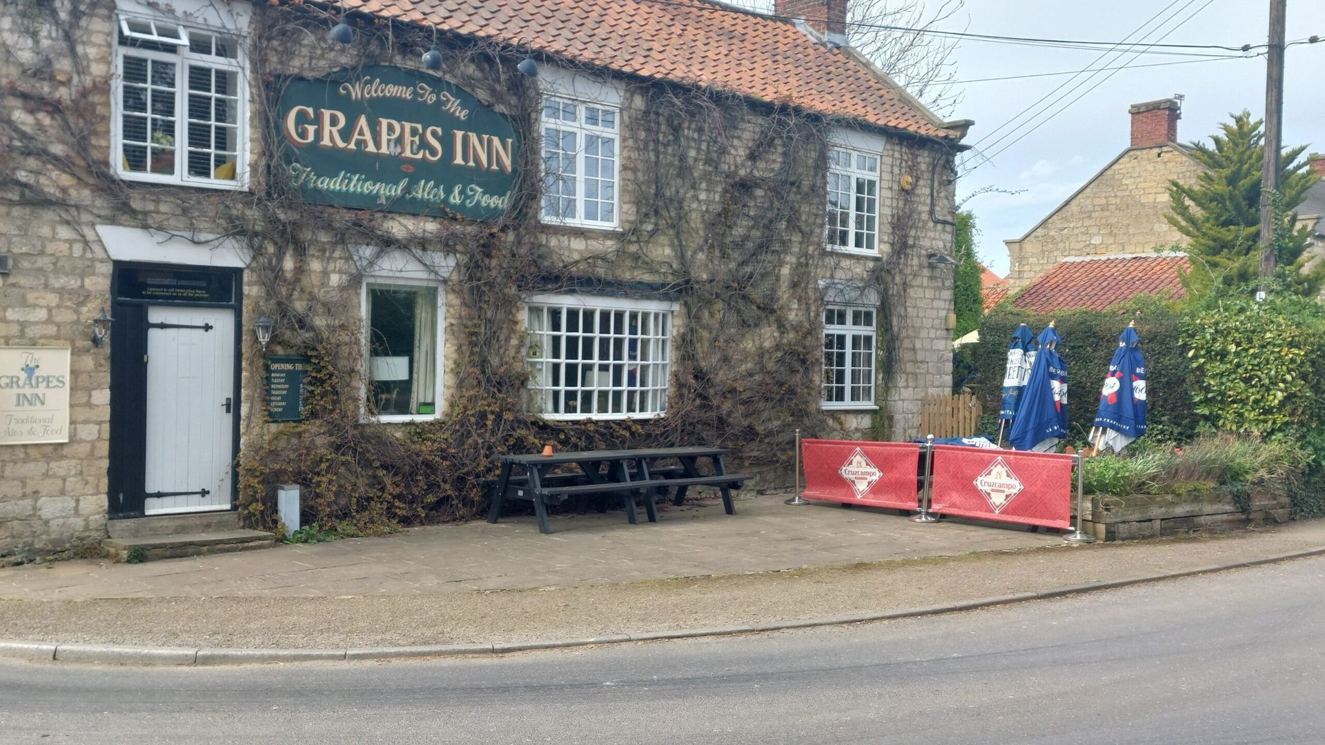 Grapes Inn
