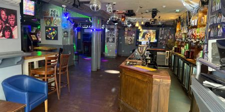 Metro Bar