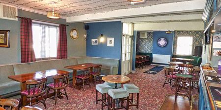 Fox & Hounds
