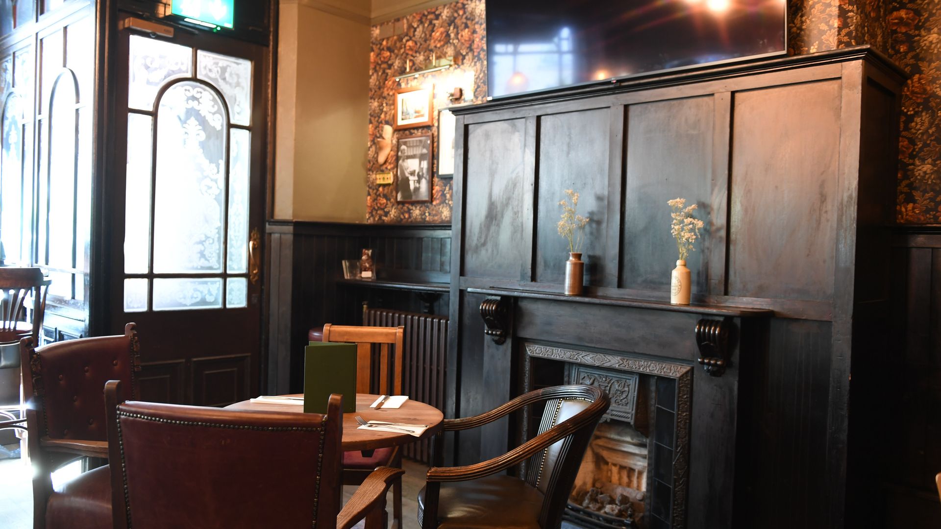 Cross Keys