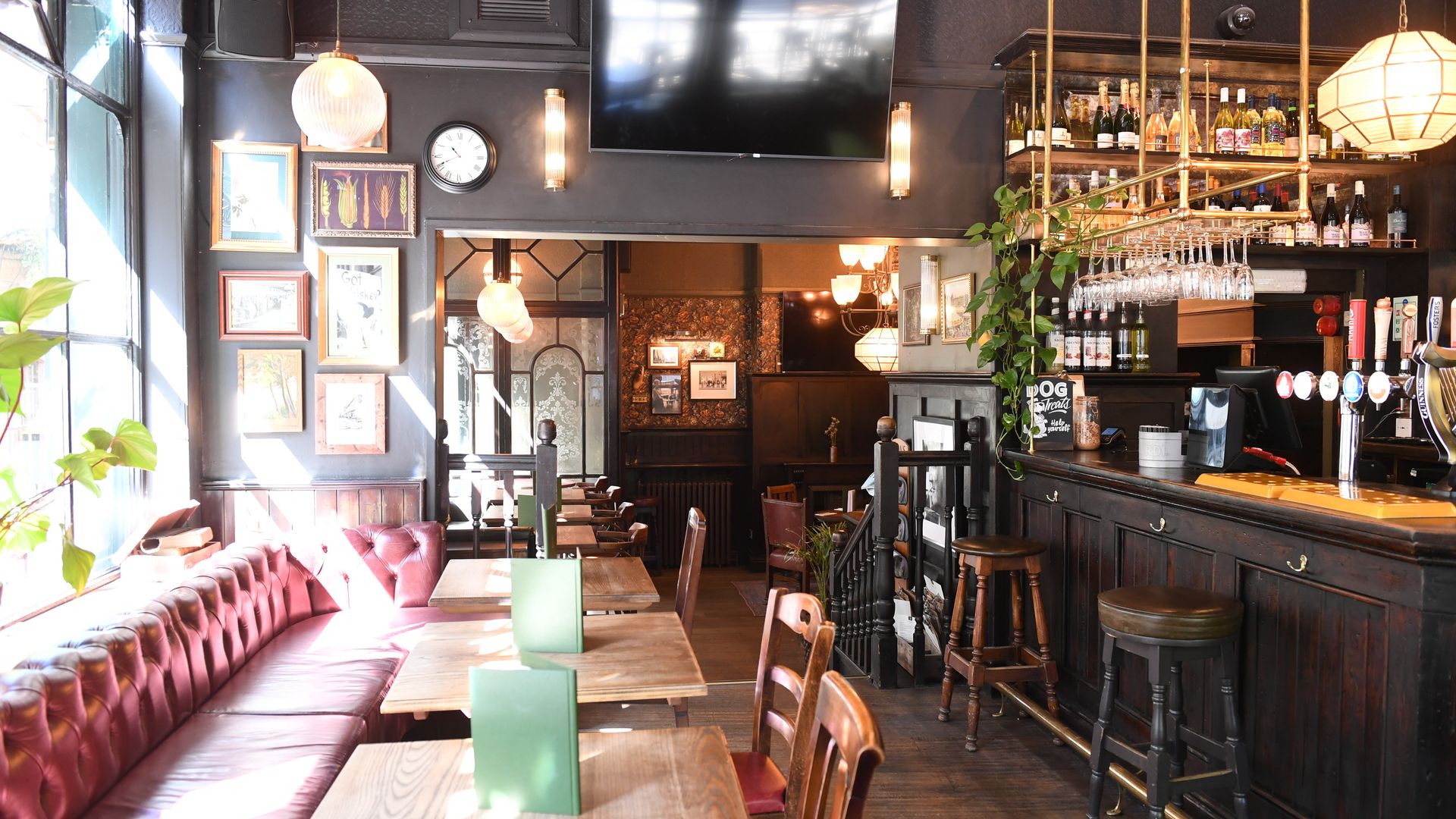 Cross Keys