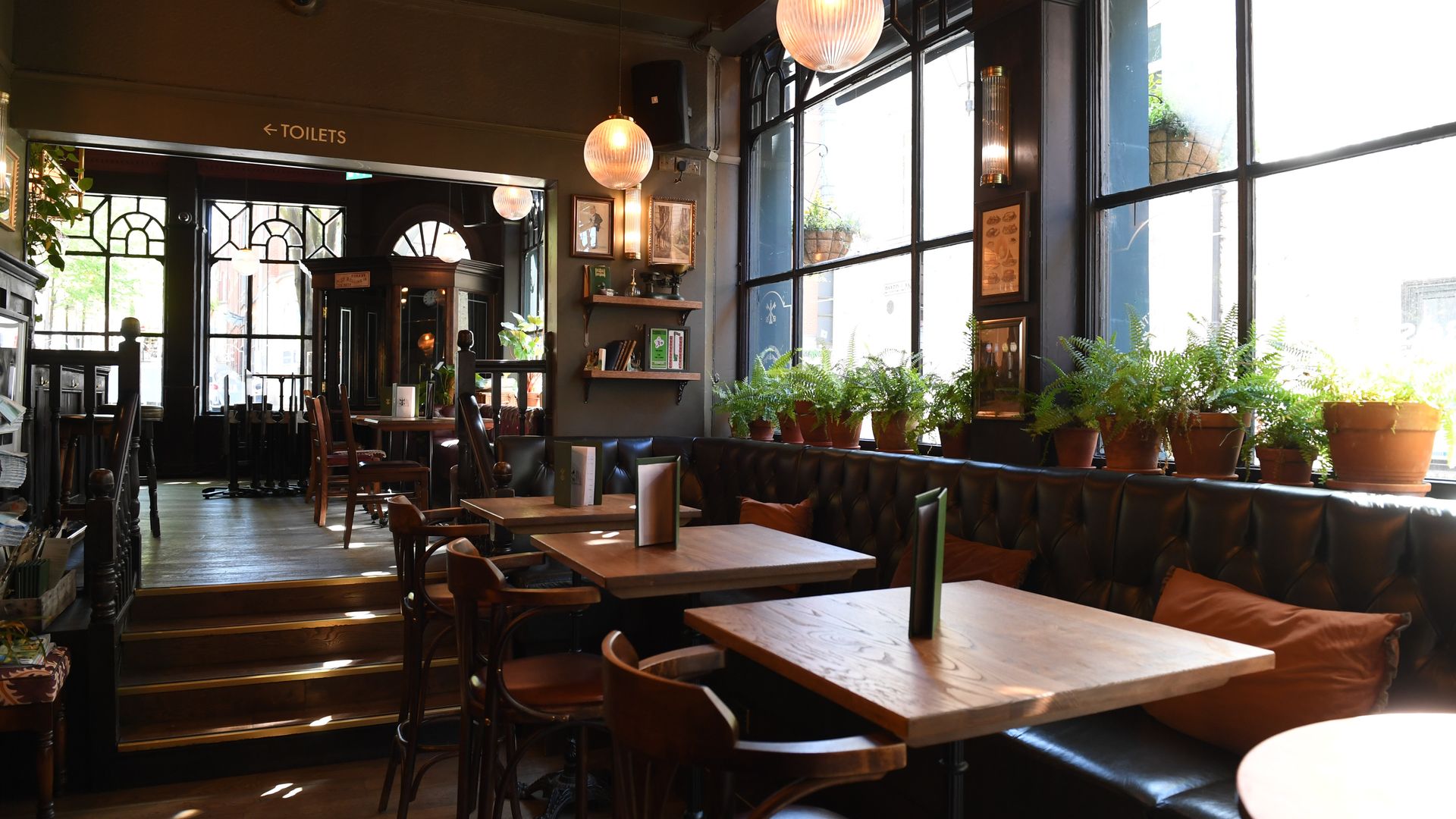 Cross Keys