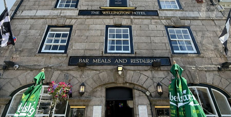 Wellington Hotel