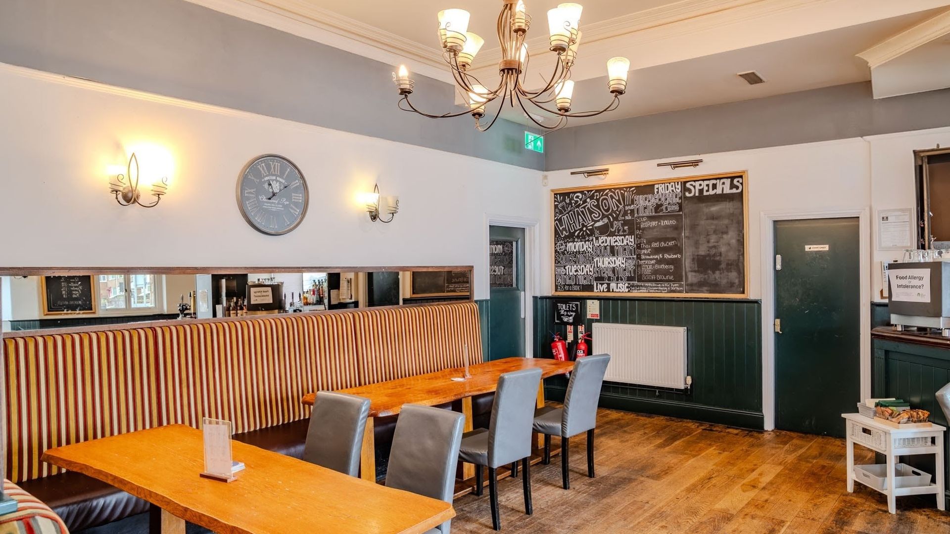 Elburton Hotel