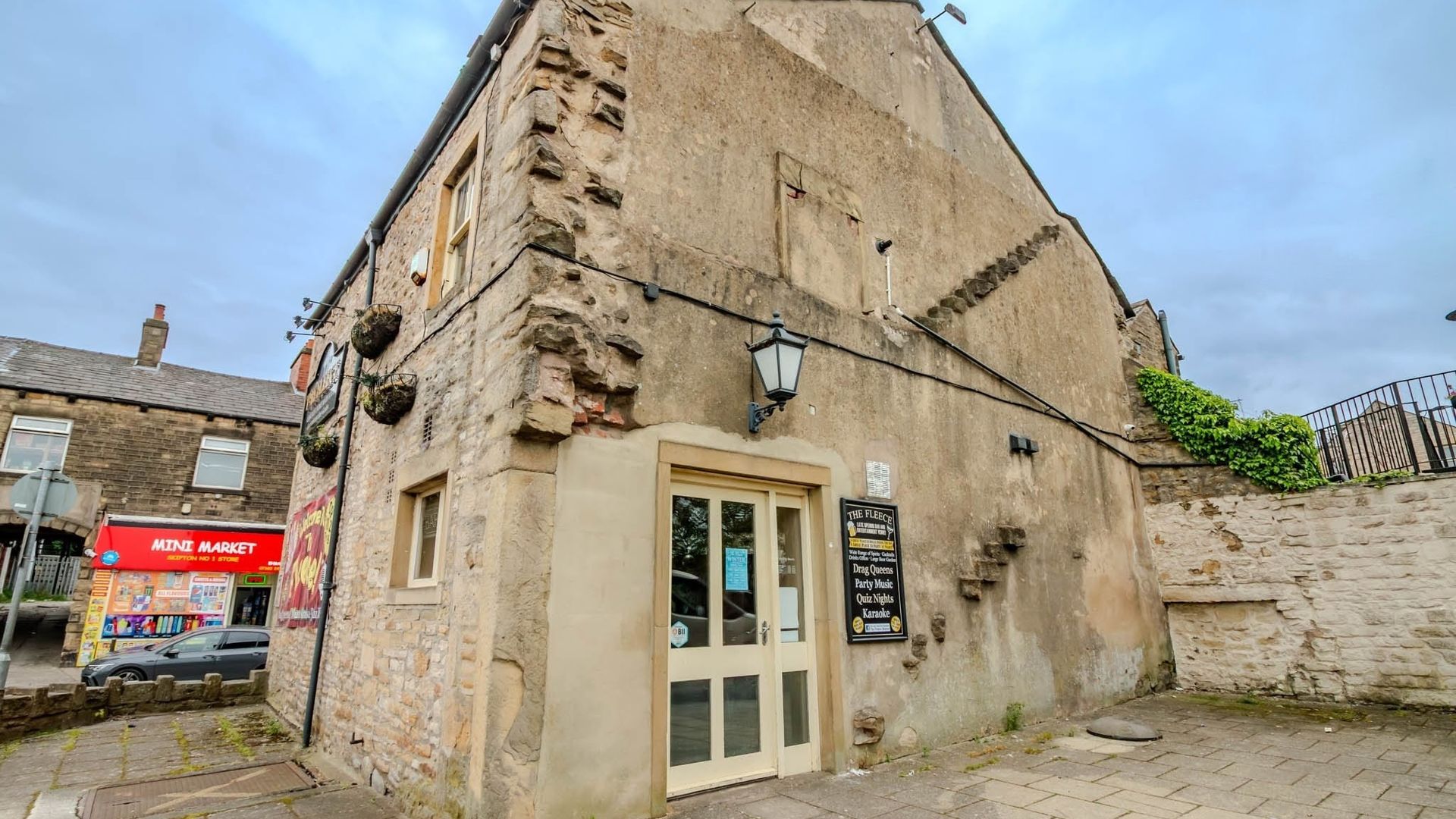 Fleece Inn