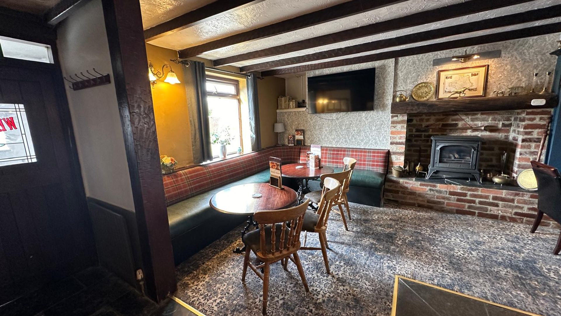 Chequers Inn