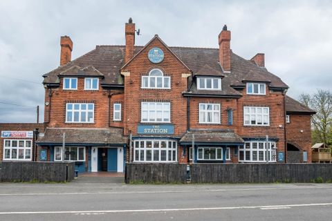 Station Hotel