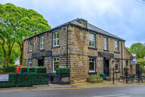 Clarence Hotel