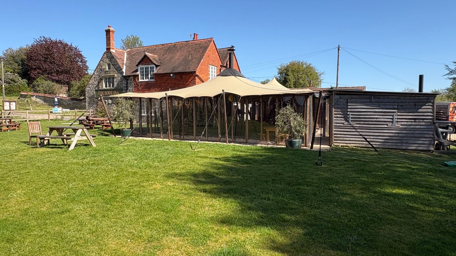 Boot Inn