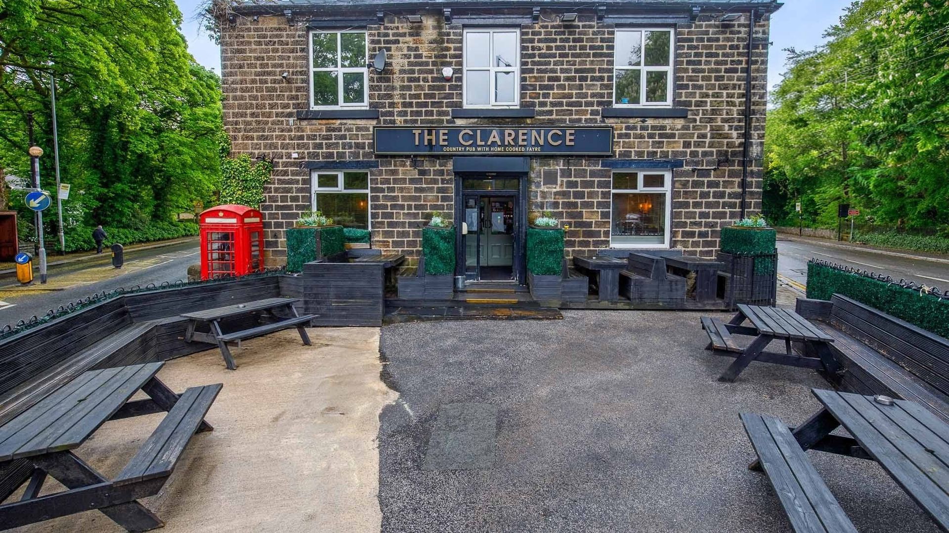 Clarence Hotel
