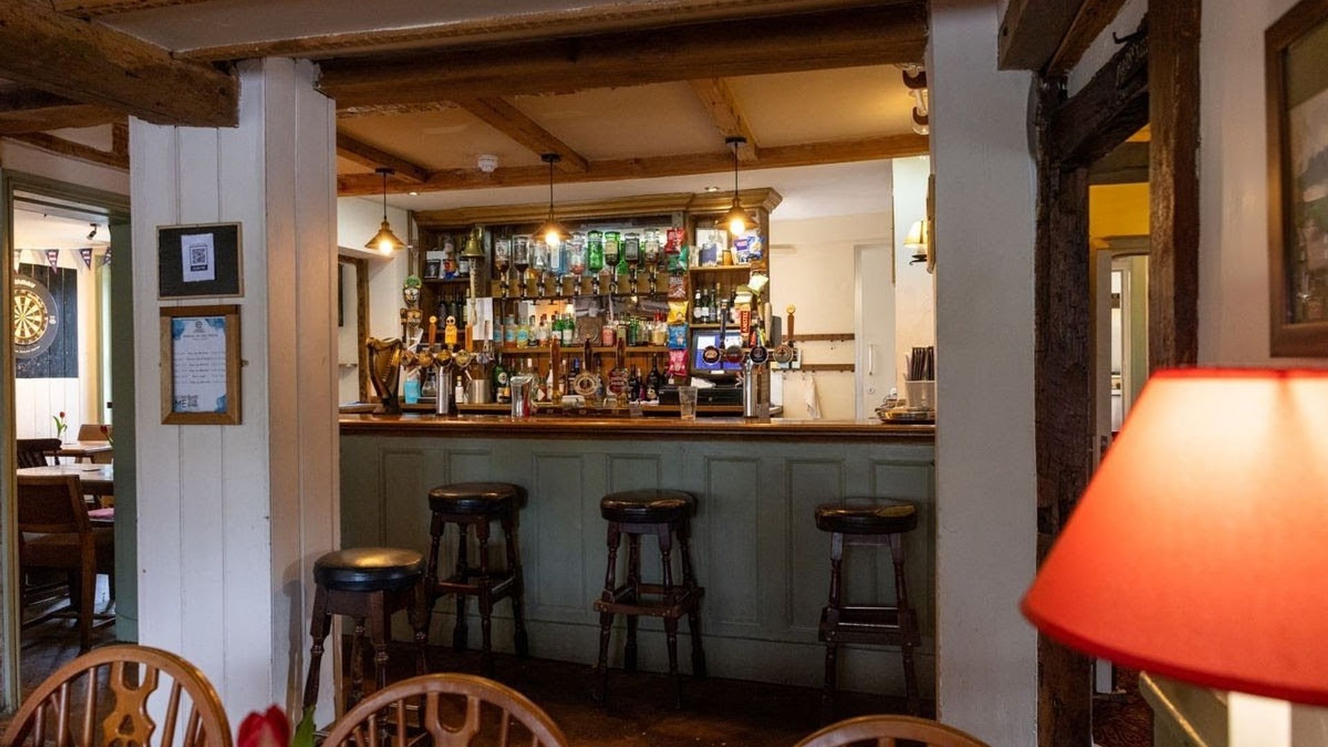 Coach & Horses