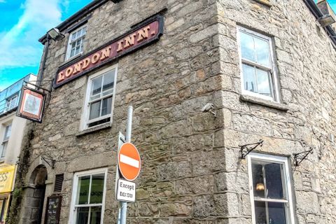 London Inn