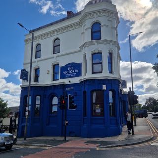 Victoria Hotel