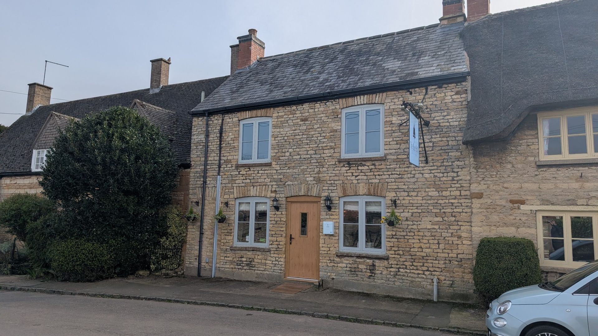 Blue Bell Inn