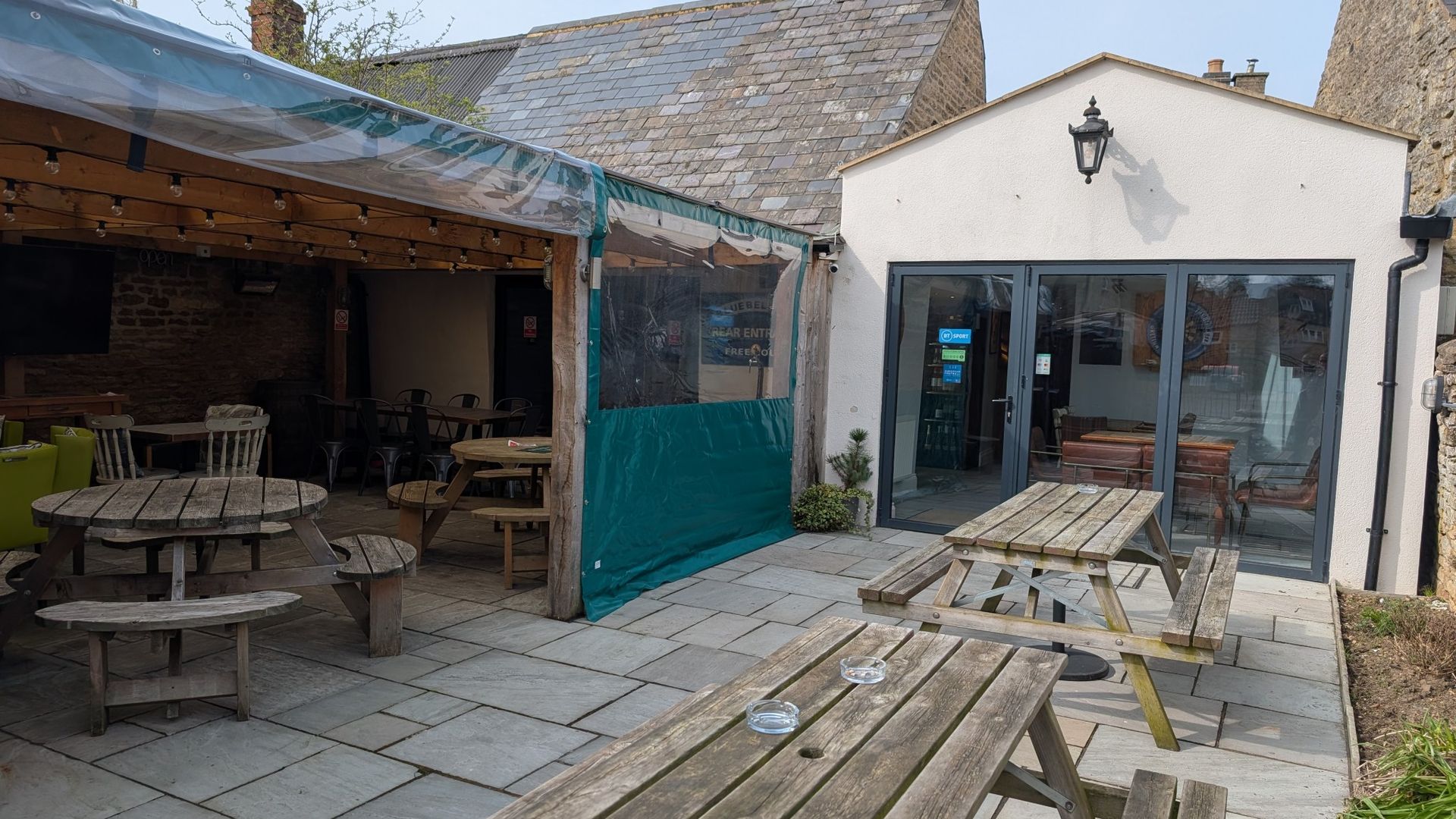 Blue Bell Inn