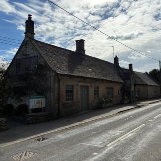 Carpenters Arms