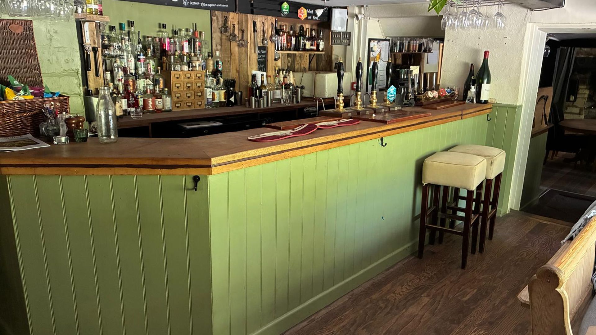 Carpenters Arms