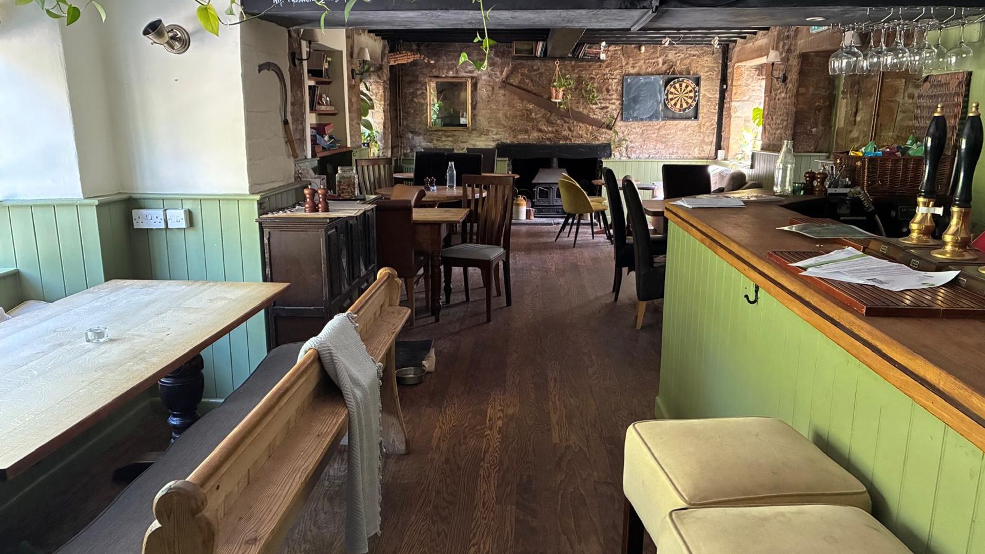 Carpenters Arms