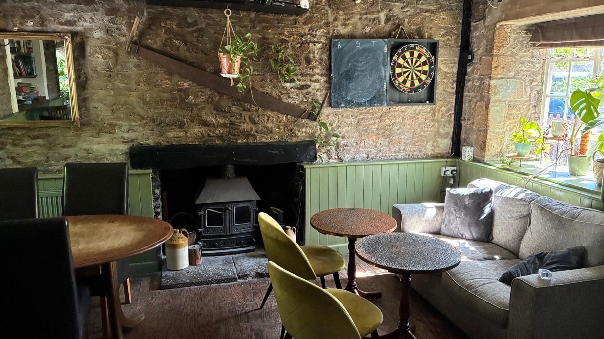 Carpenters Arms