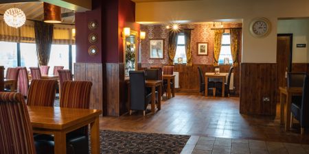 Fox & Hounds