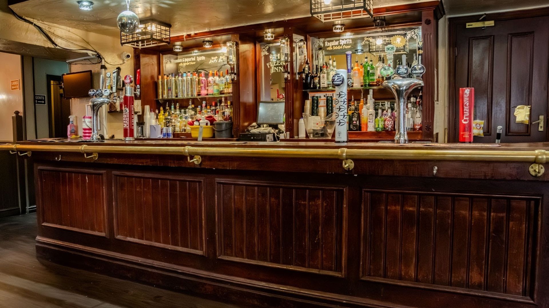 Fleece Inn