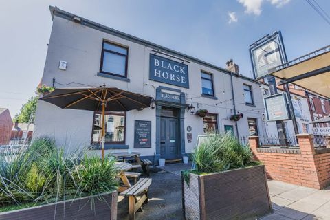 Black Horse Hotel
