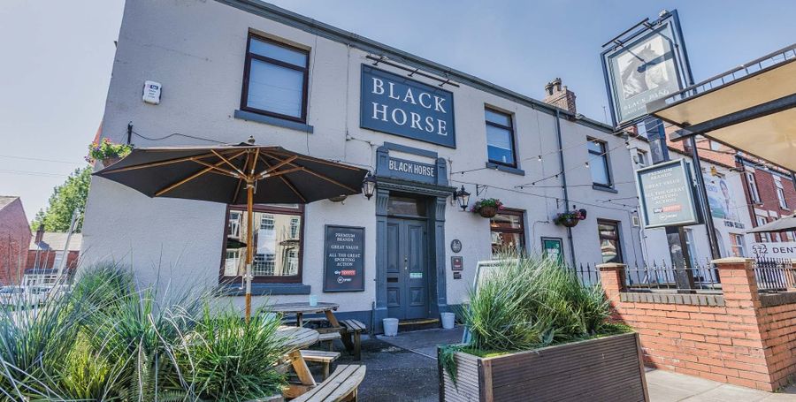 Black Horse Hotel