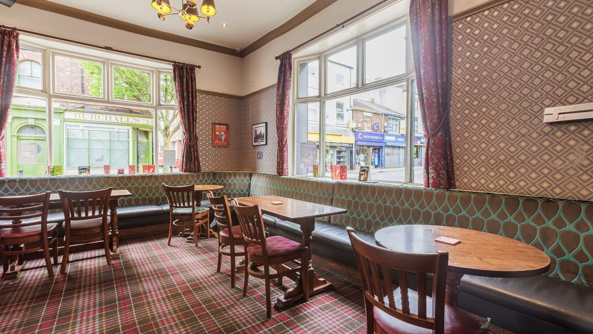 Royal Tavern