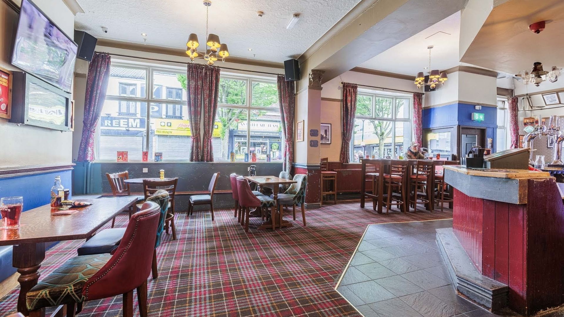 Royal Tavern