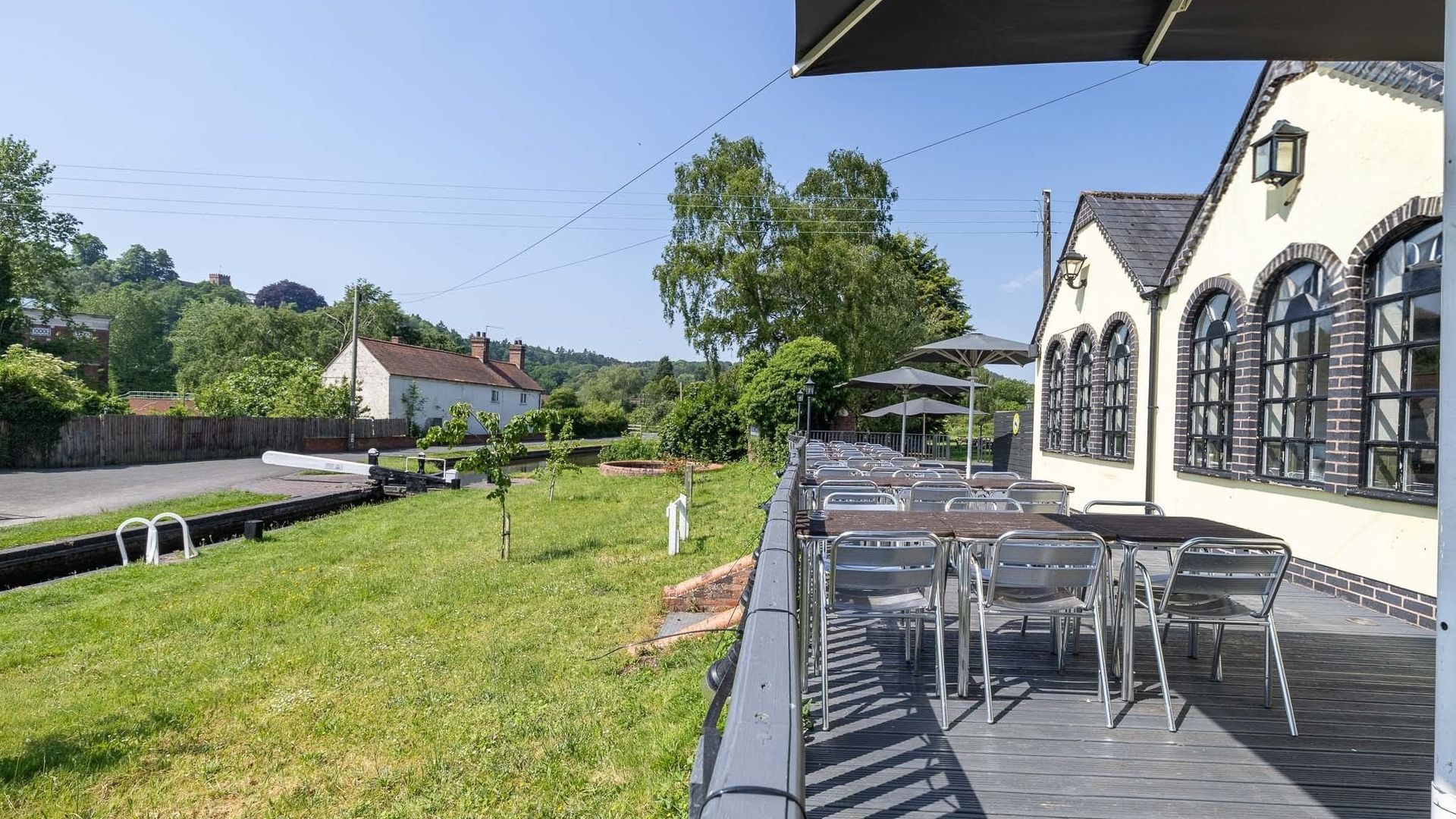 Vine Inn