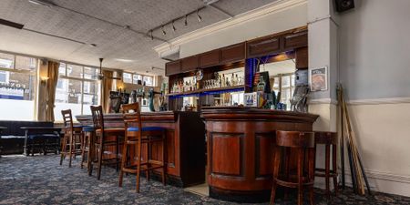 Fox & Hounds