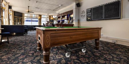 Fox & Hounds