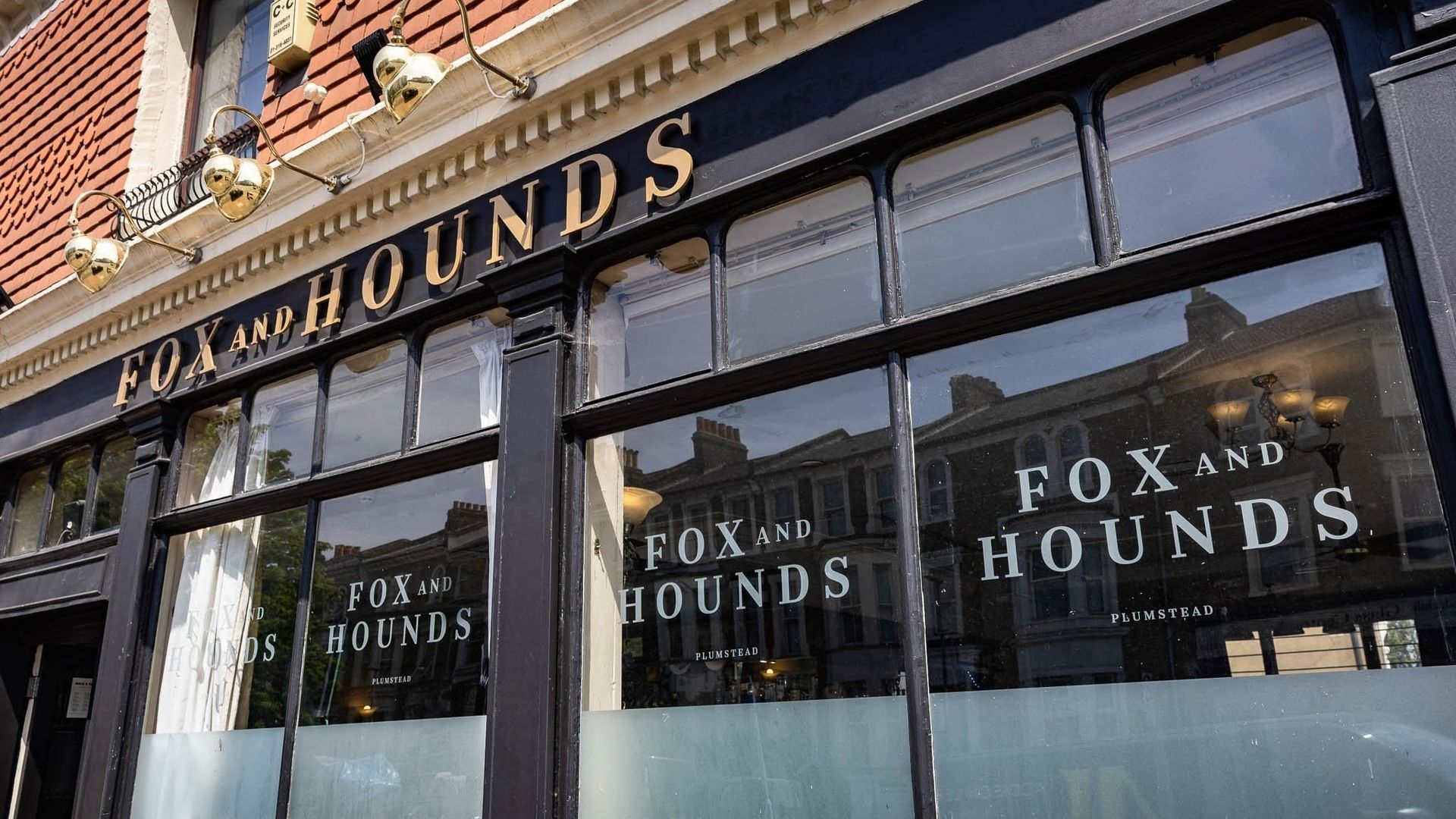 Fox & Hounds