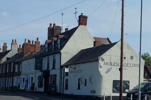 Molescroft Inn