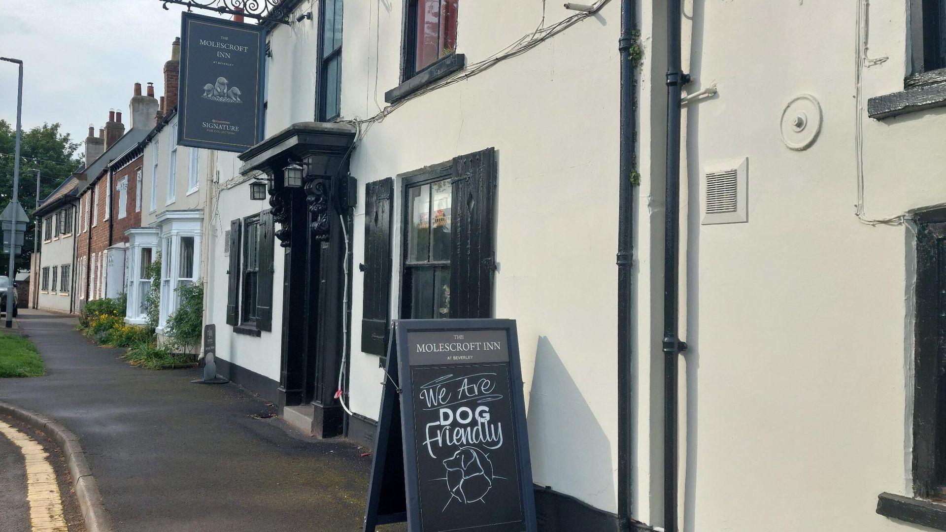 Molescroft Inn