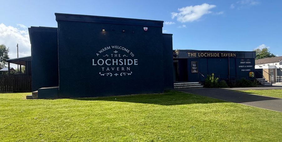 Lochside Tavern
