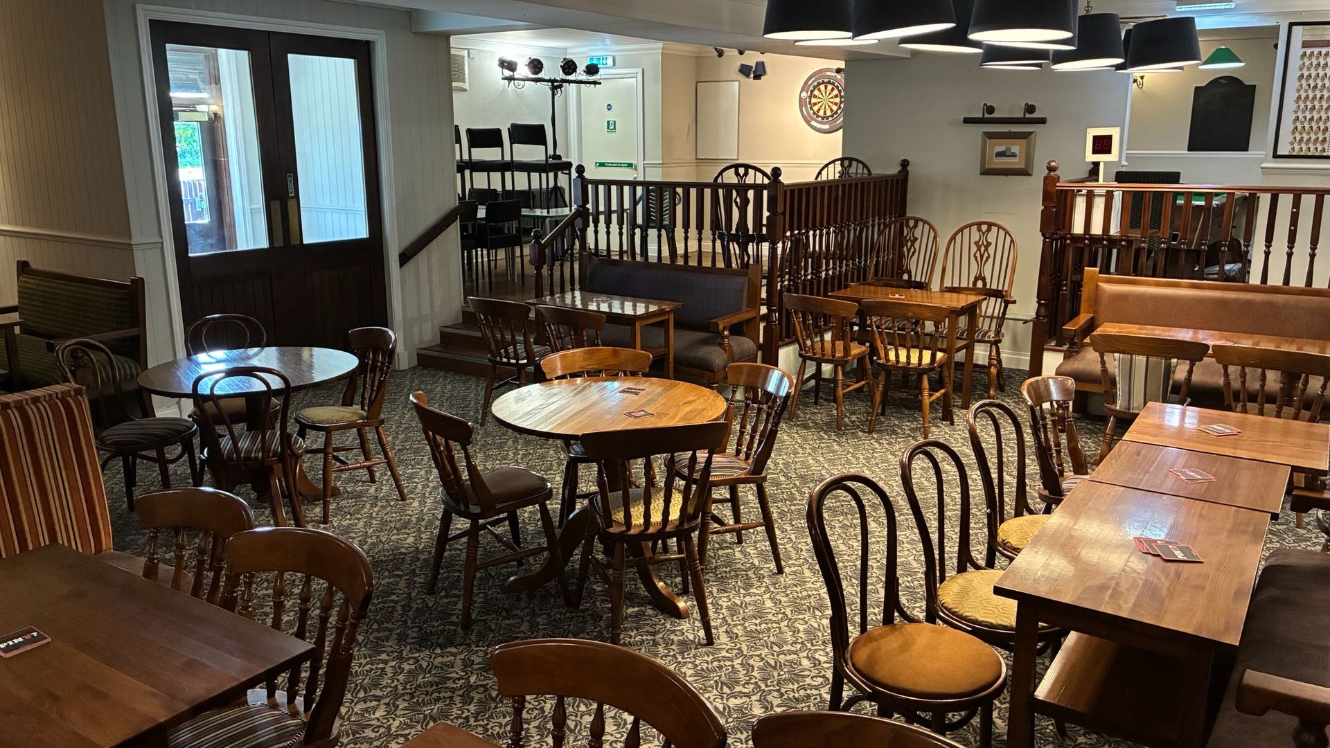 Lochside Tavern