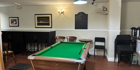 Lochside Tavern