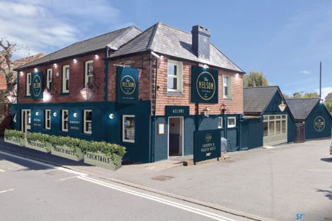 Nelson Tavern