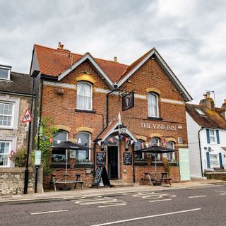 Vine Inn