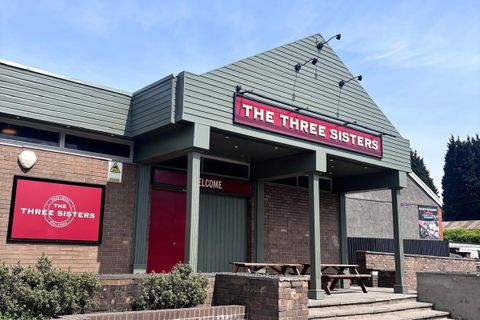 Three Sisters