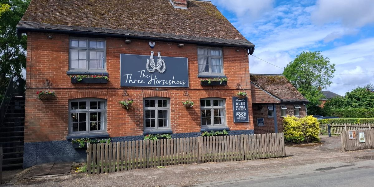 Three Horseshoes