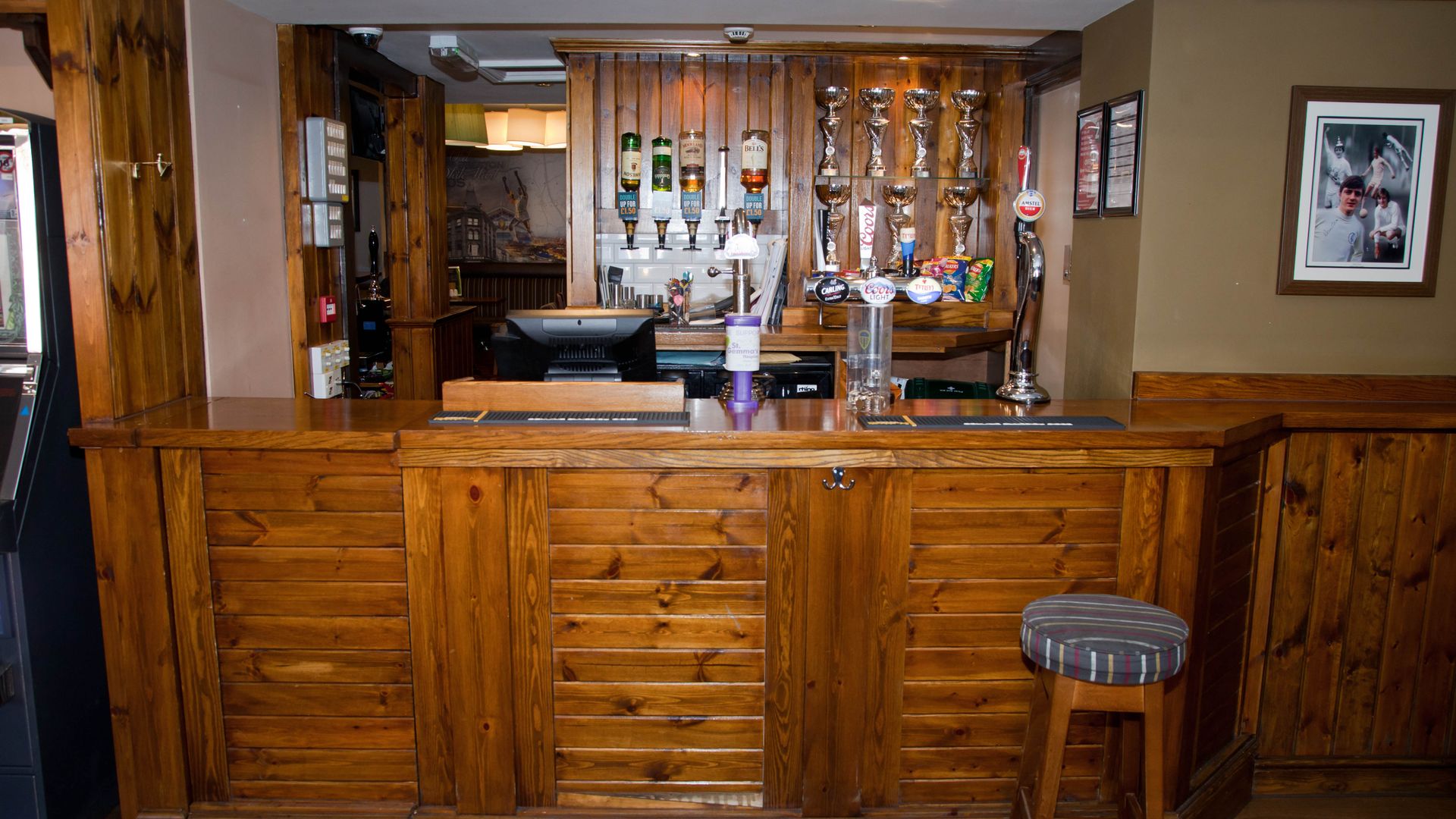 Old White Hart