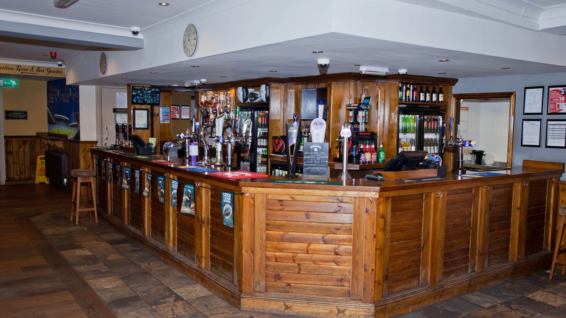 Old White Hart