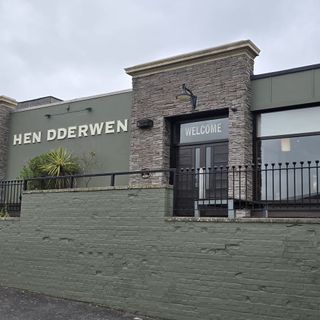Hen Dderwen