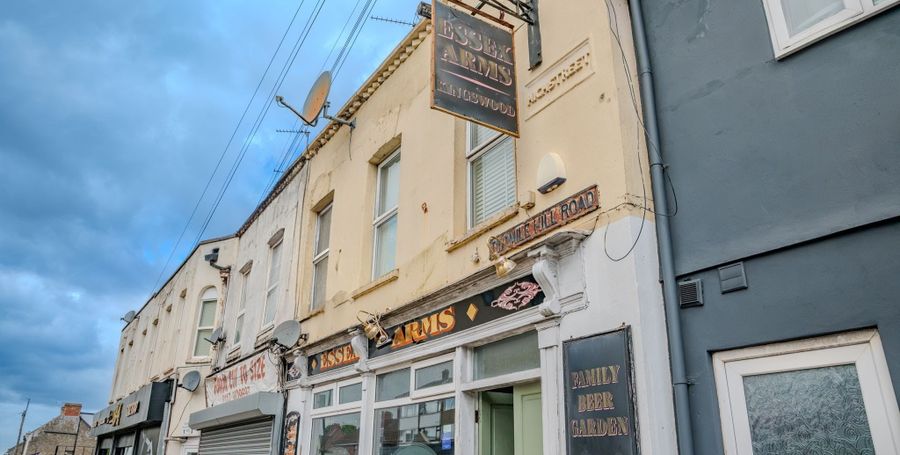 Essex Arms
