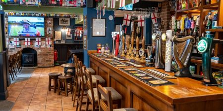 Crown And Anchor